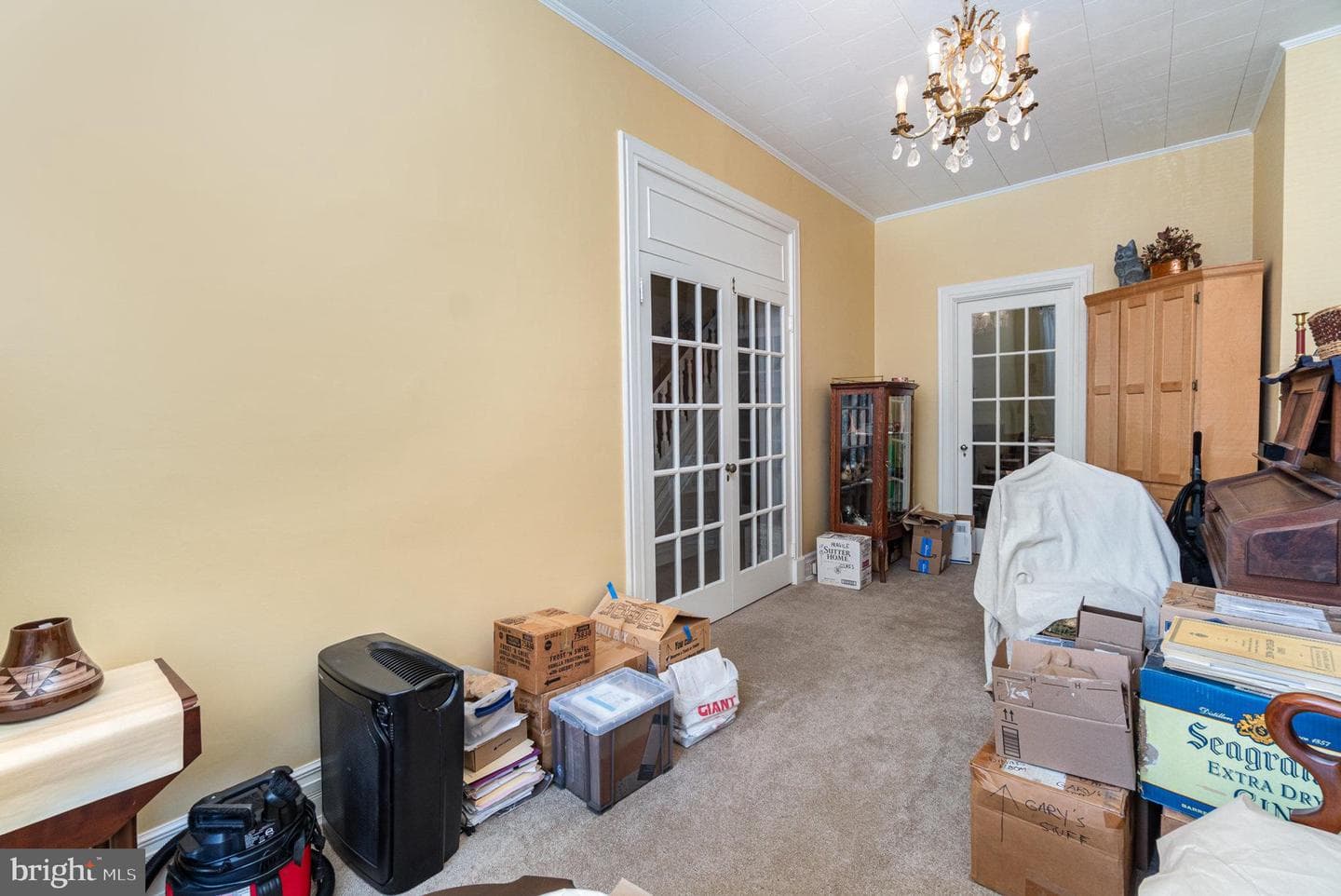 235 Hamilton Street photo 10
