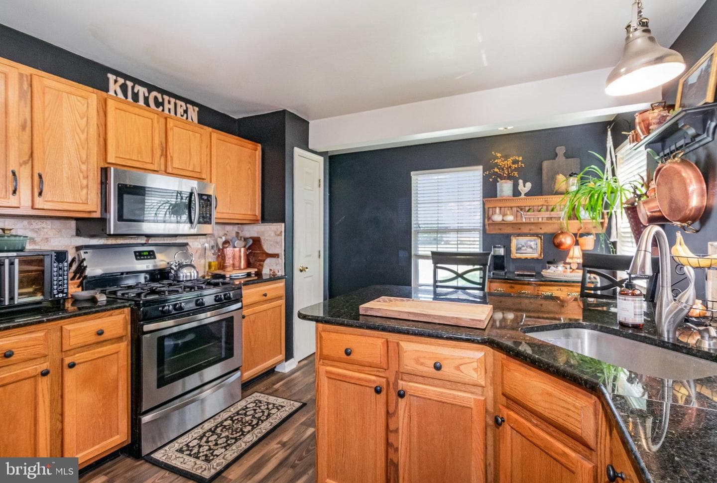 6676 Springford Terrace photo 11