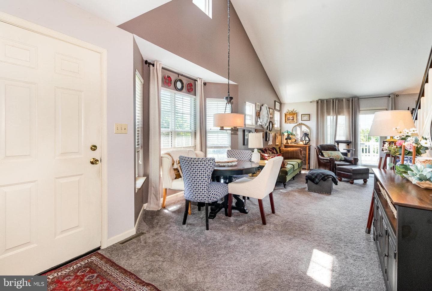 6676 Springford Terrace photo 4
