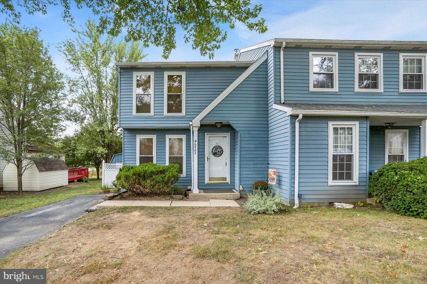 6483 Heatherfield Way photo 2