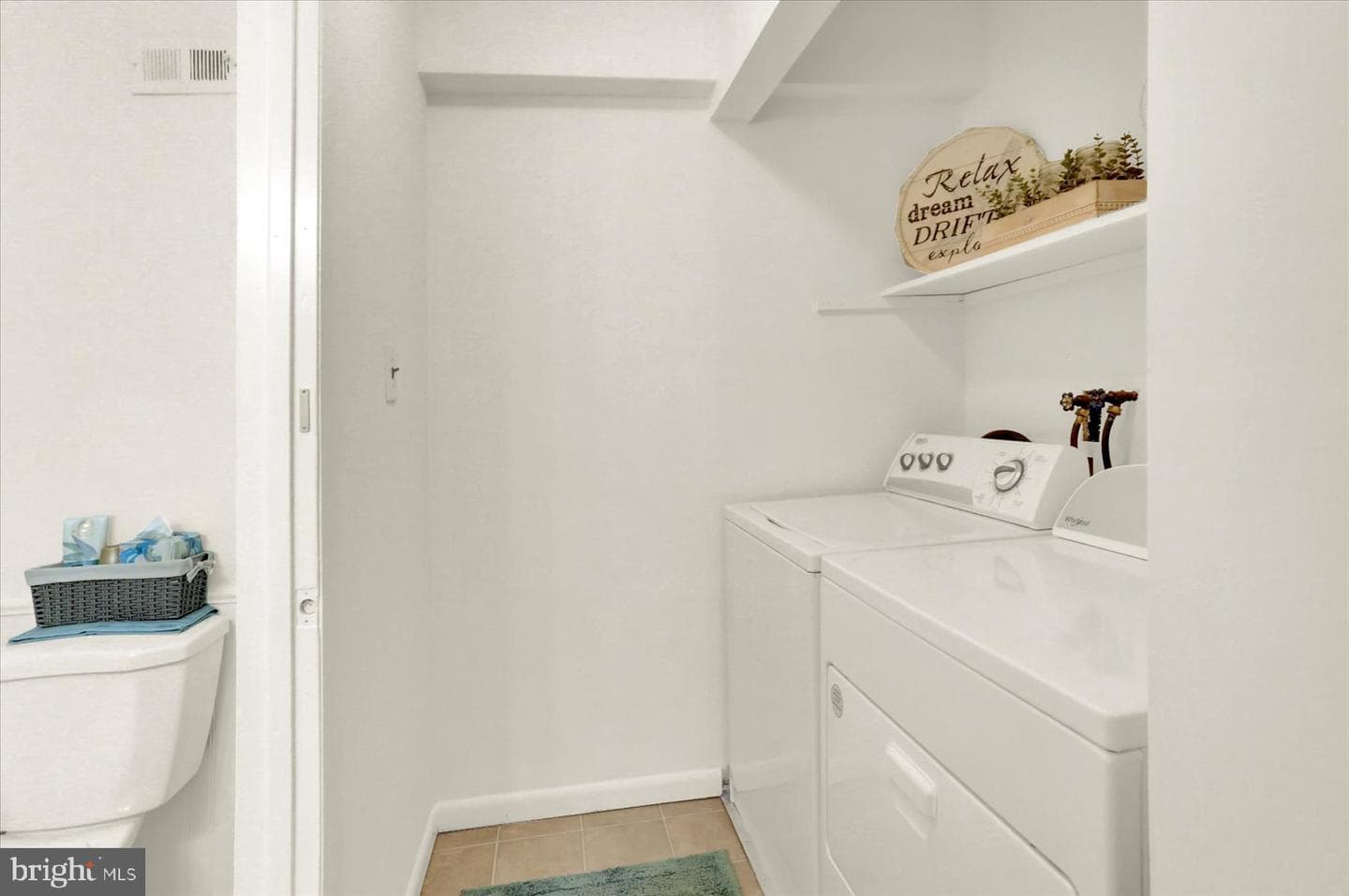 6483 Heatherfield Way photo 29