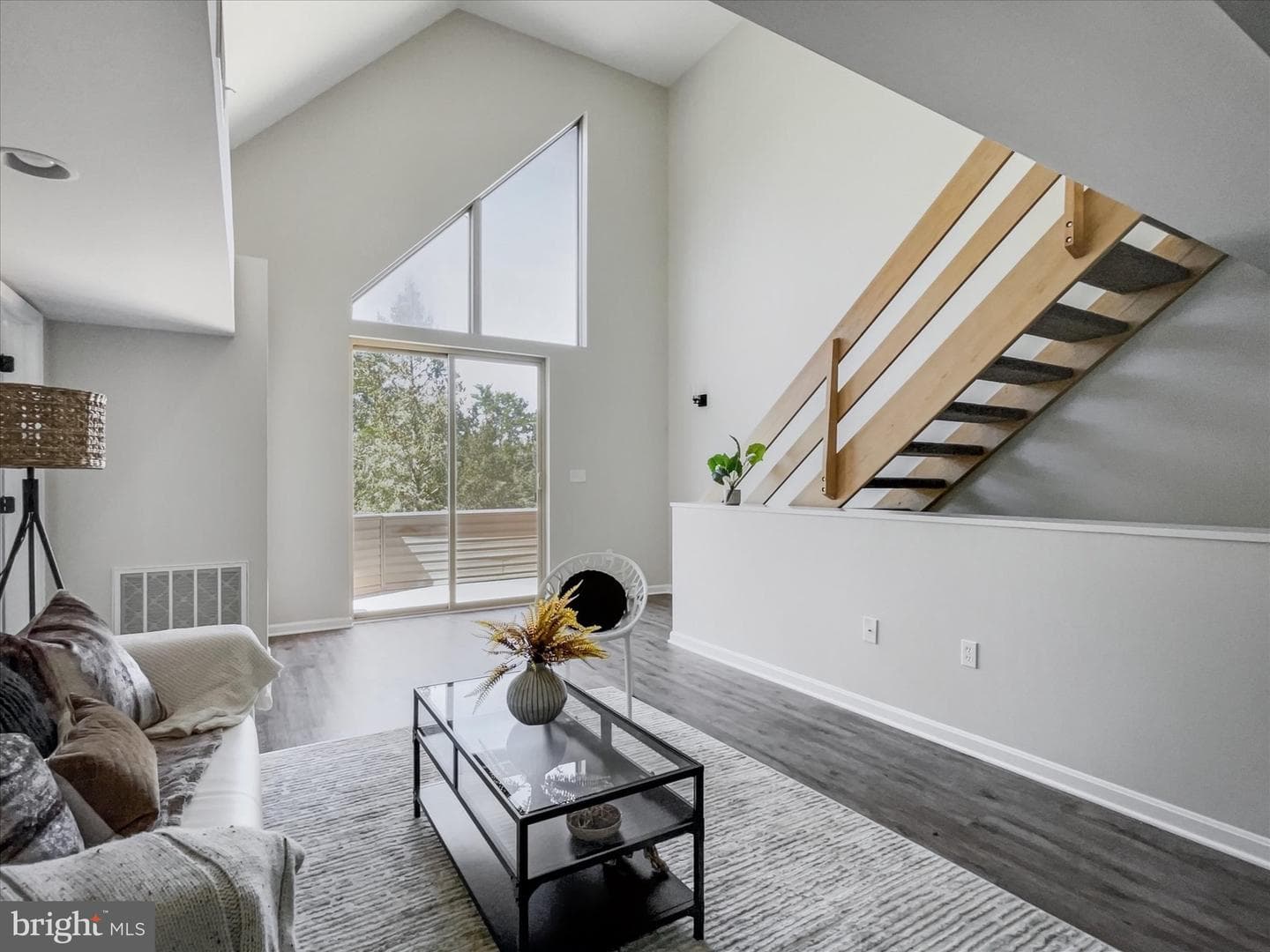 4507 N Progress Avenue photo 10