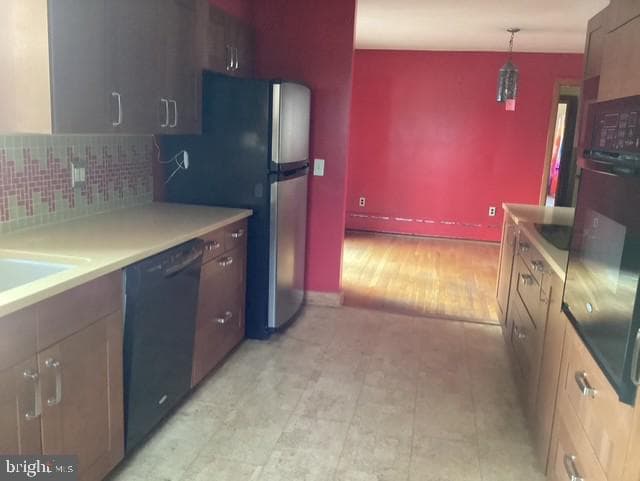 803 N Spring Street N photo 5