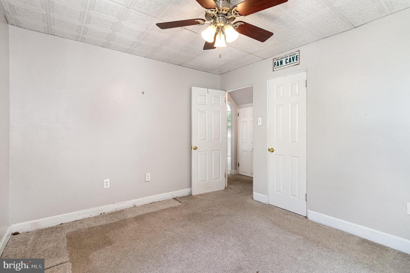 5212 Locust Lane photo 16