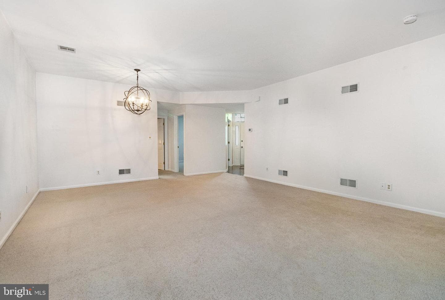 192 Crescent Drive photo 10