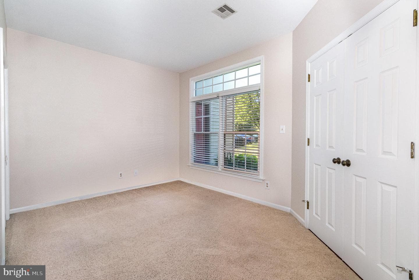 192 Crescent Drive photo 19