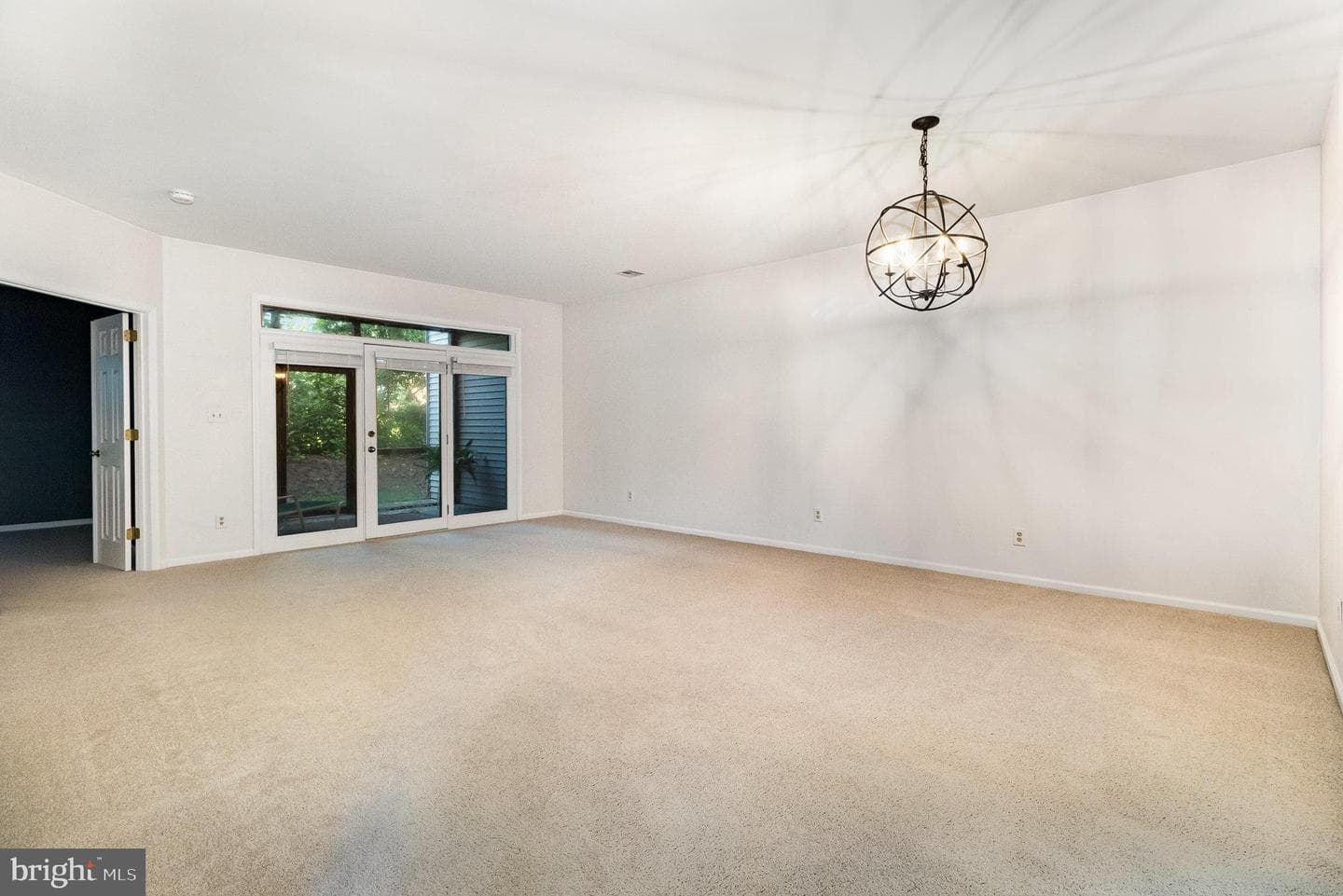 192 Crescent Drive photo 9