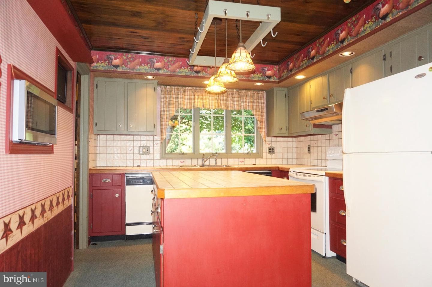 1553 N River Road photo 14