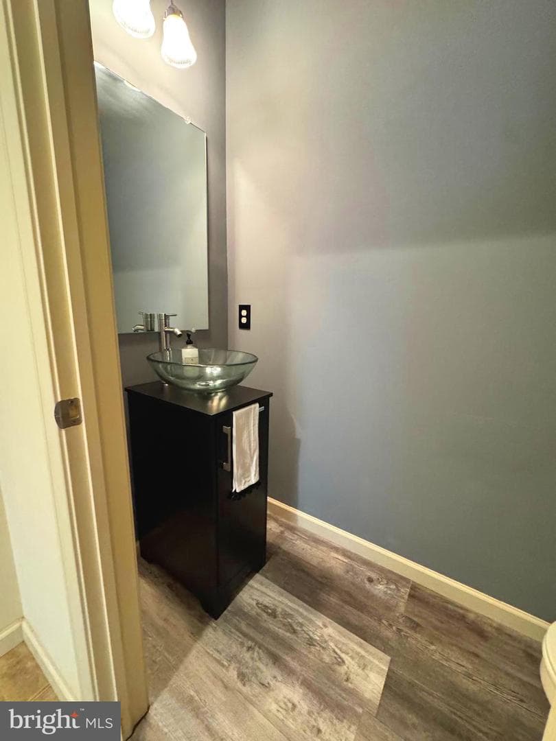 1800 Cameo Court photo 13