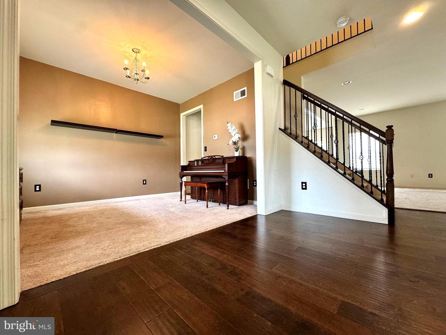 1800 Cameo Court photo 4