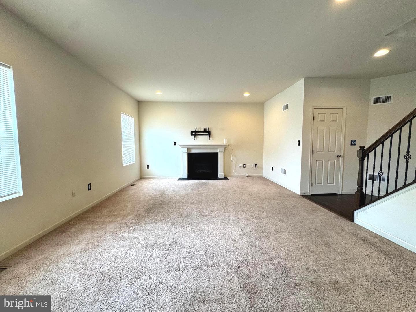 1800 Cameo Court photo 8