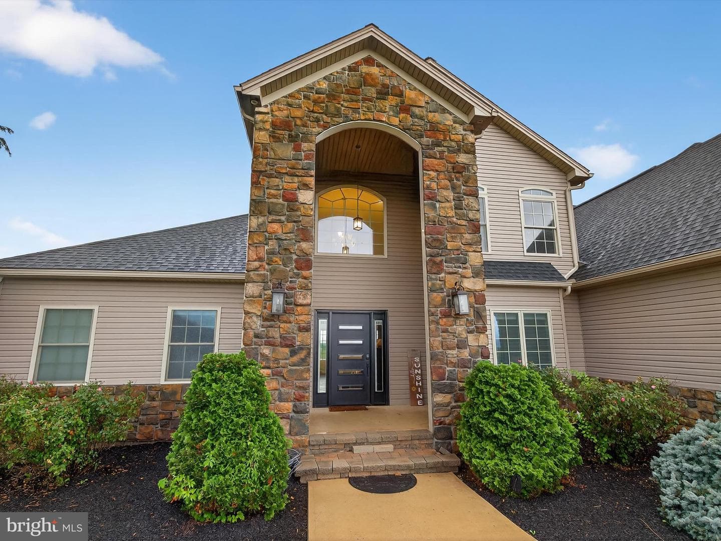 13 Pheasant Hill Drive photo 4