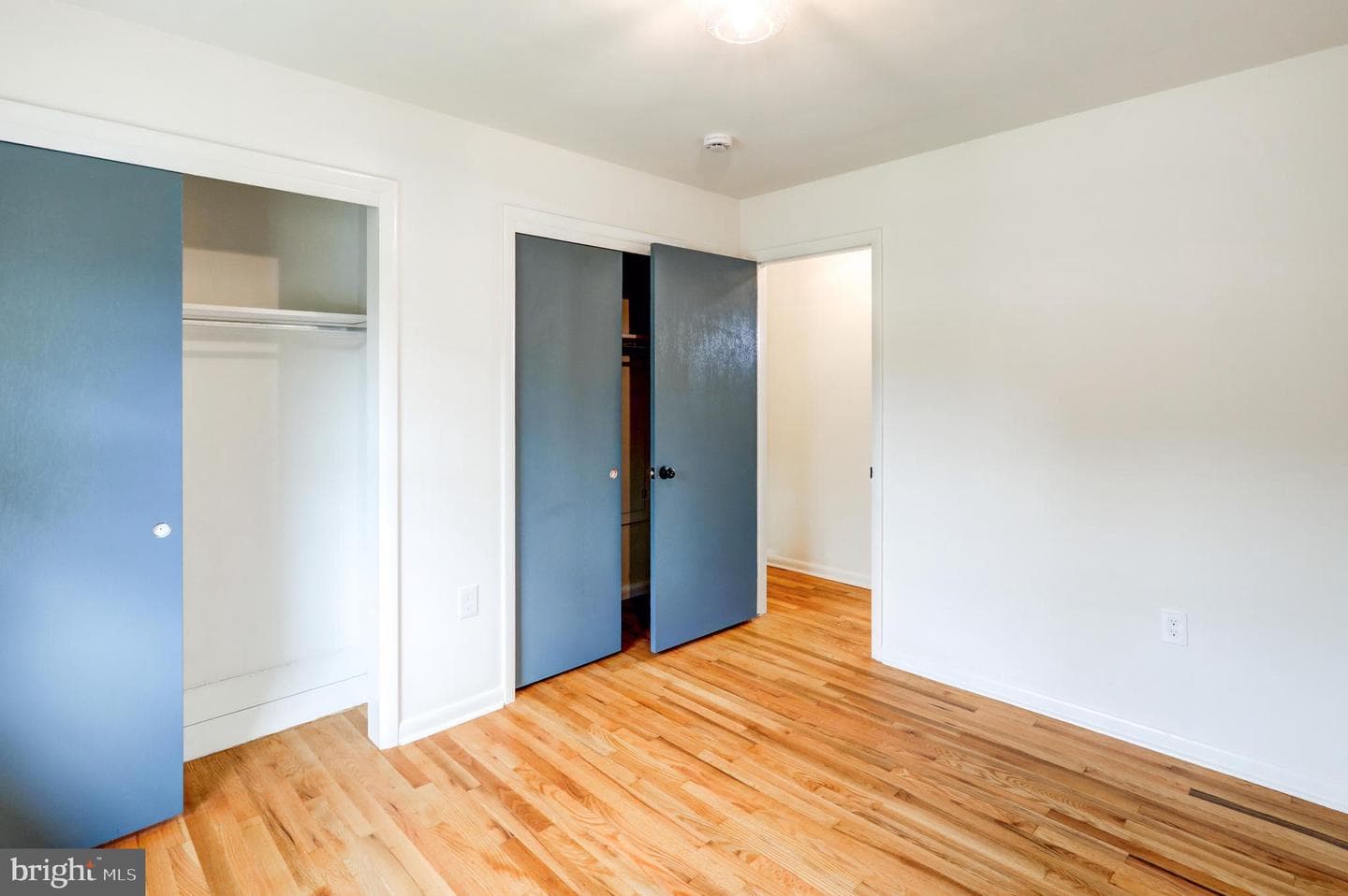 933 Byron Road photo 26
