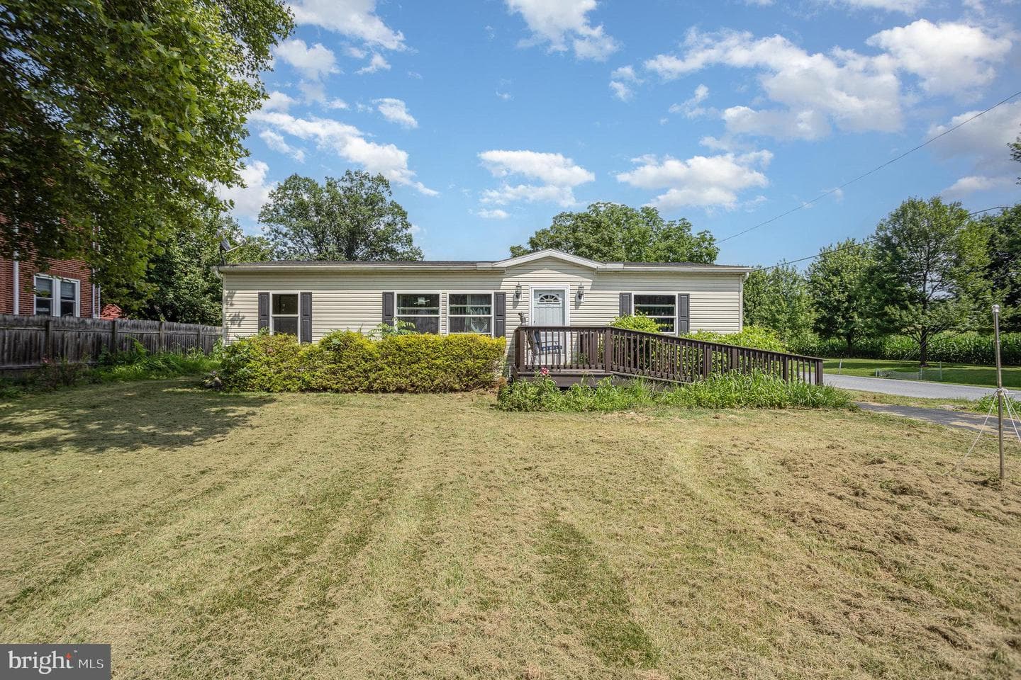 497 Middletown Road photo 1