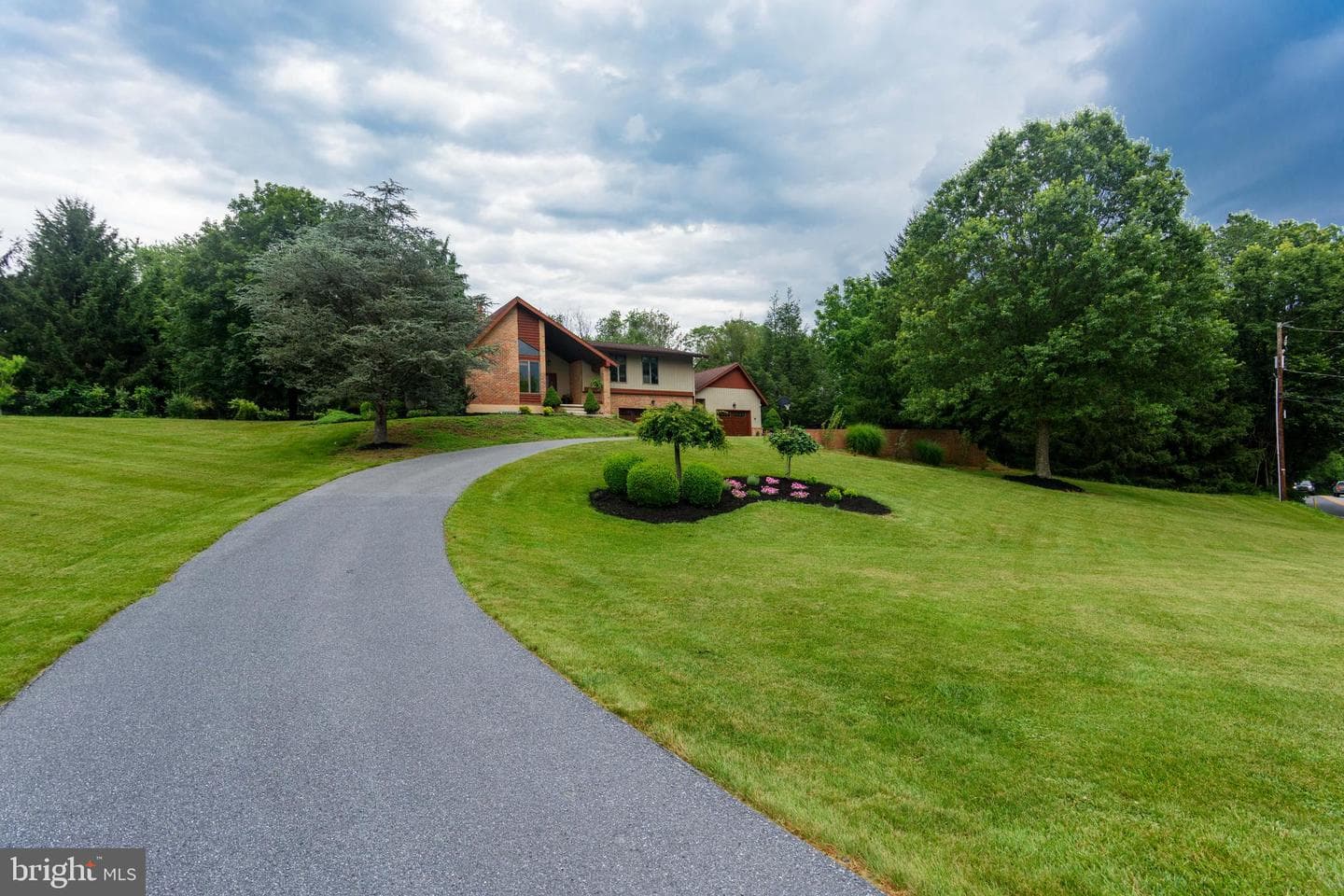 6550 Red Top Road photo 3