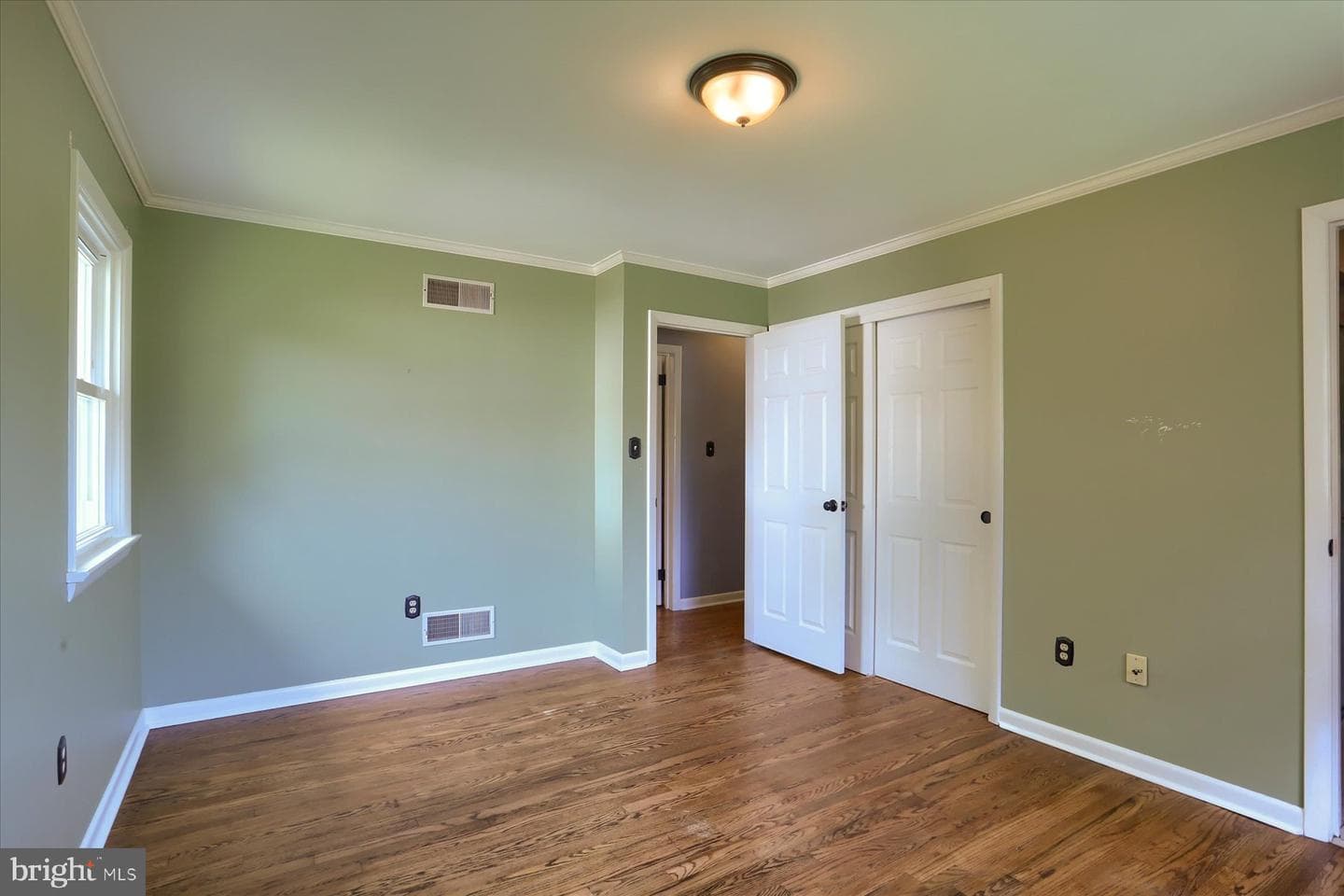 6790 Lehigh Avenue photo 20