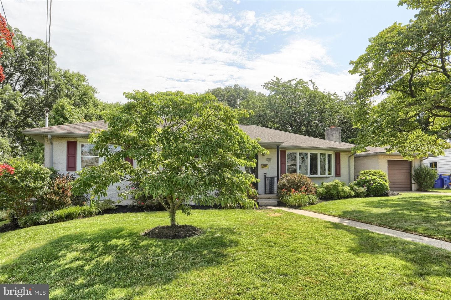 6790 Lehigh Avenue photo 4