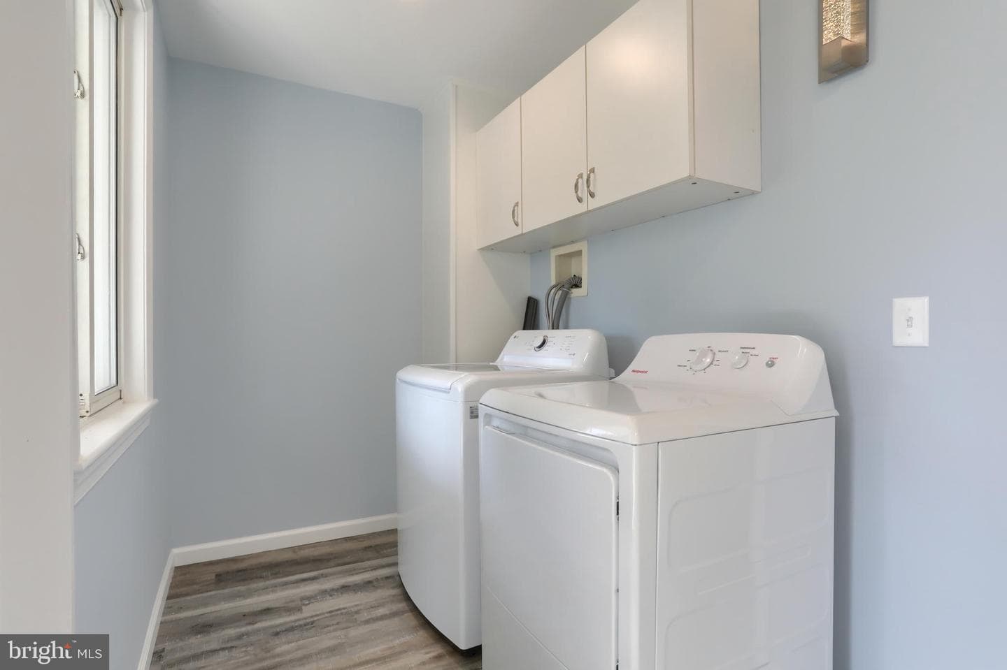 218 N Railroad Street photo 10