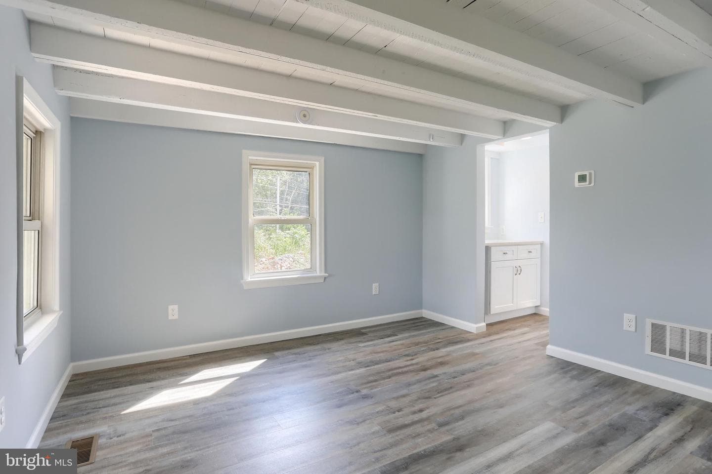218 N Railroad Street photo 15
