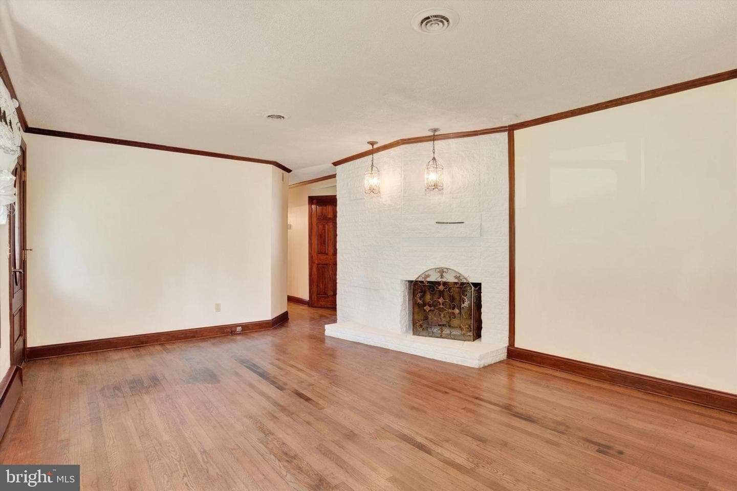 4830 Etta Road photo 6