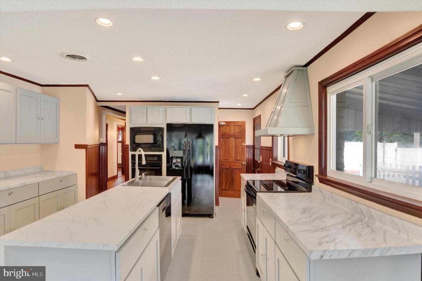 4830 Etta Road photo 9