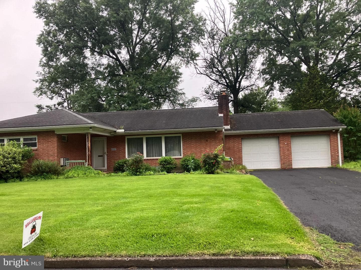 3601 Schoolhouse Lane photo 2