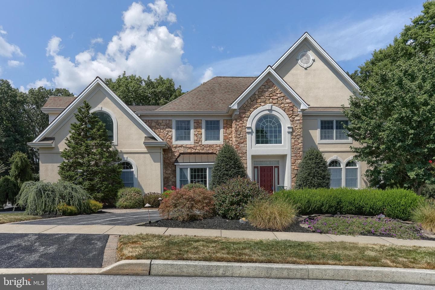 1002 Peggy Drive