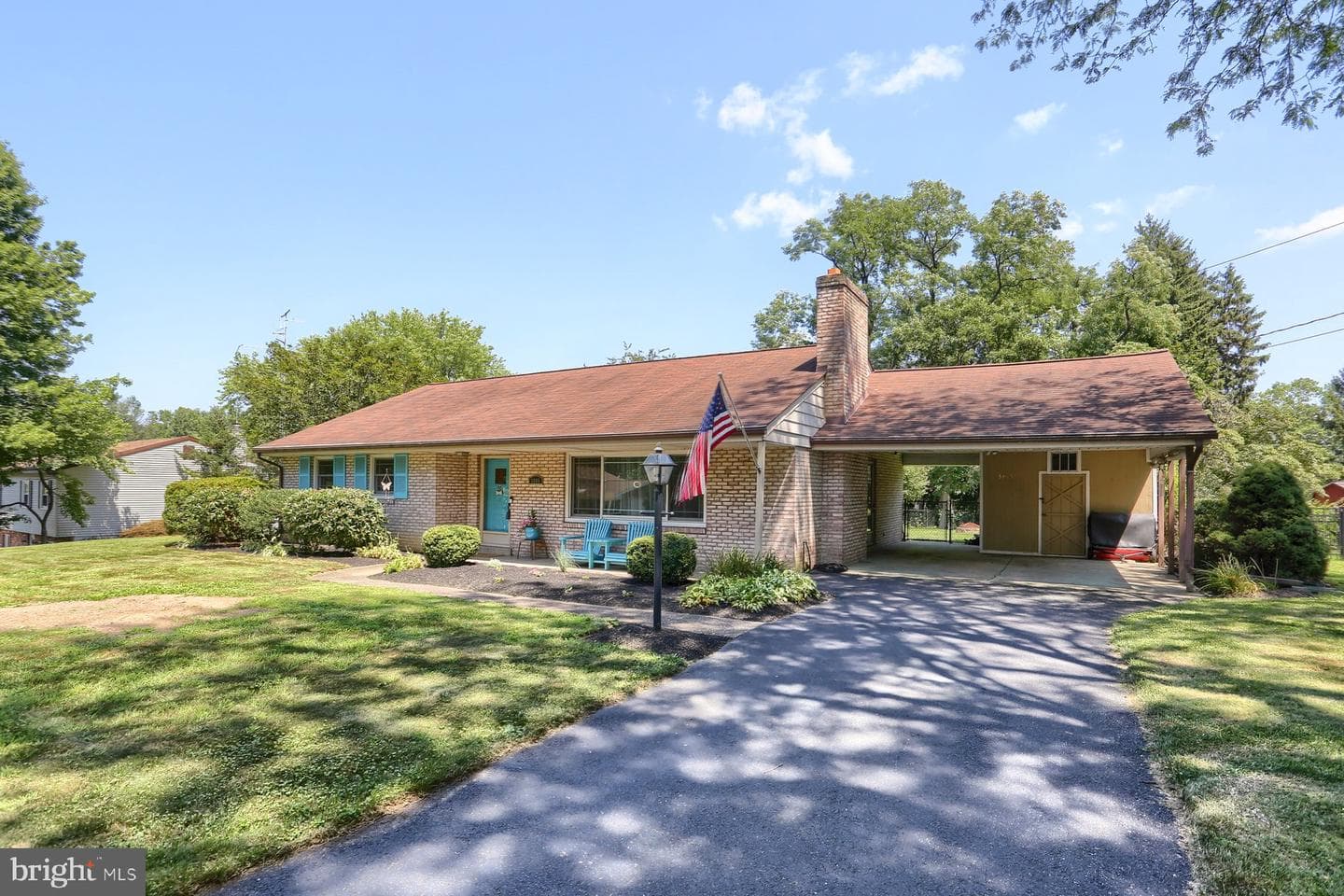 3805 Griffin Lane photo 2
