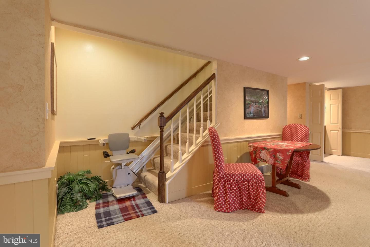 1203 Galway Court photo 38