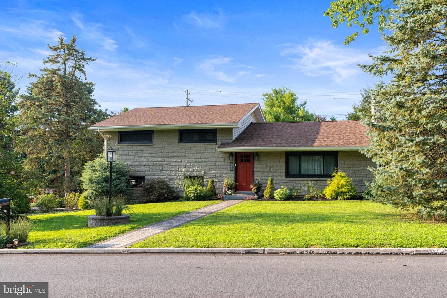 205 E Glenn Road photo 2