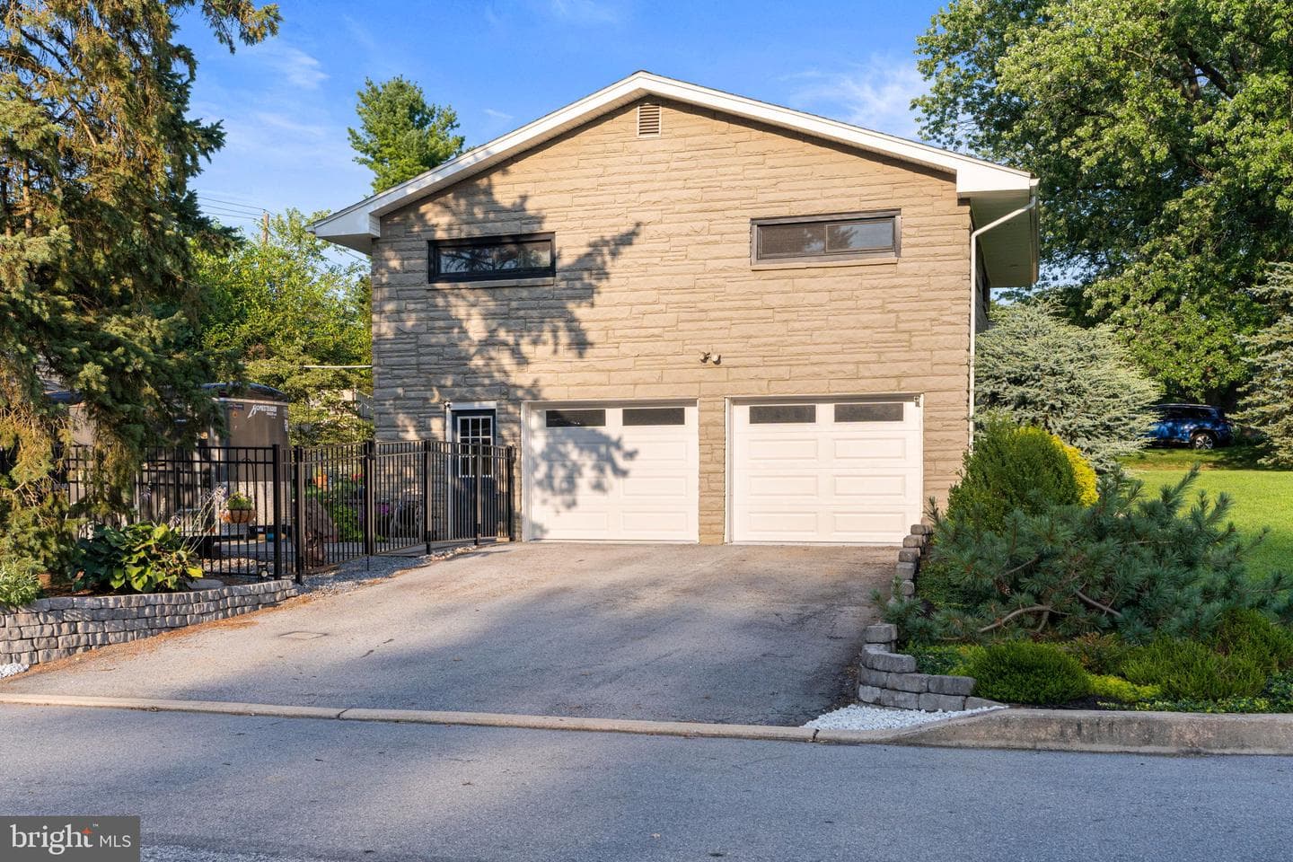 205 E Glenn Road photo 40