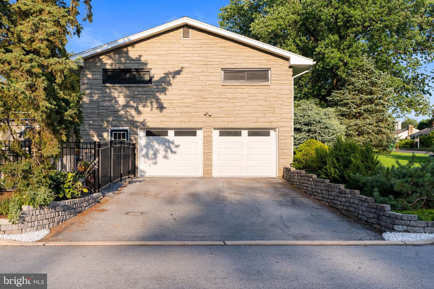 205 E Glenn Road photo 41