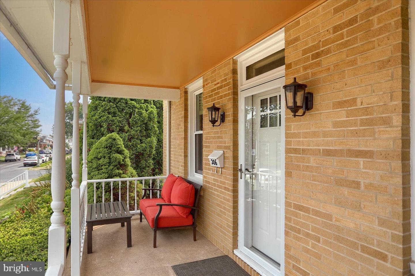 206 W Granada Avenue photo 5