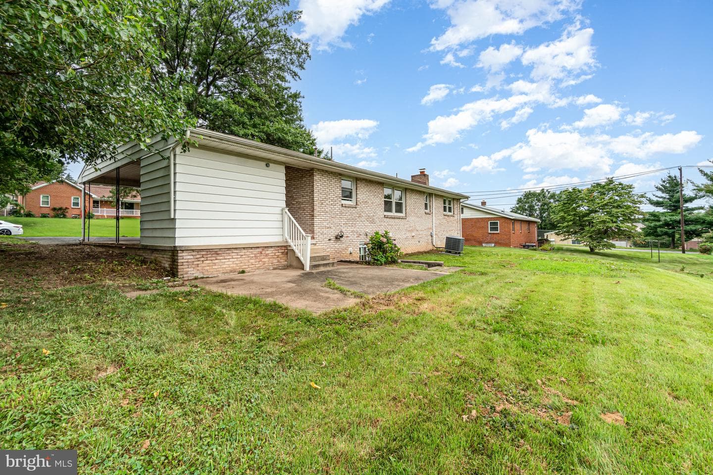 1390 Dayton Road photo 26
