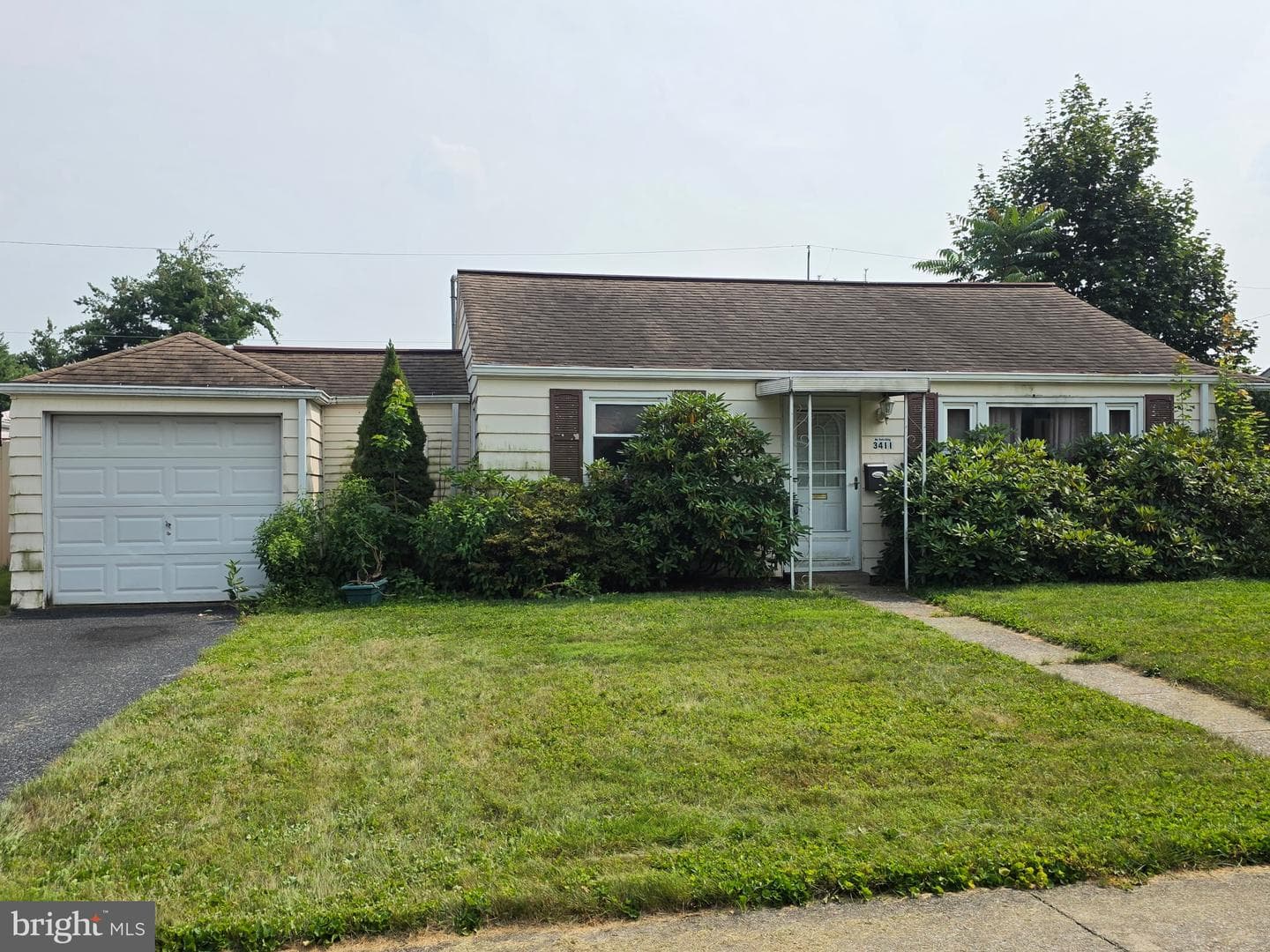 3411 Cloverfield Road photo 1