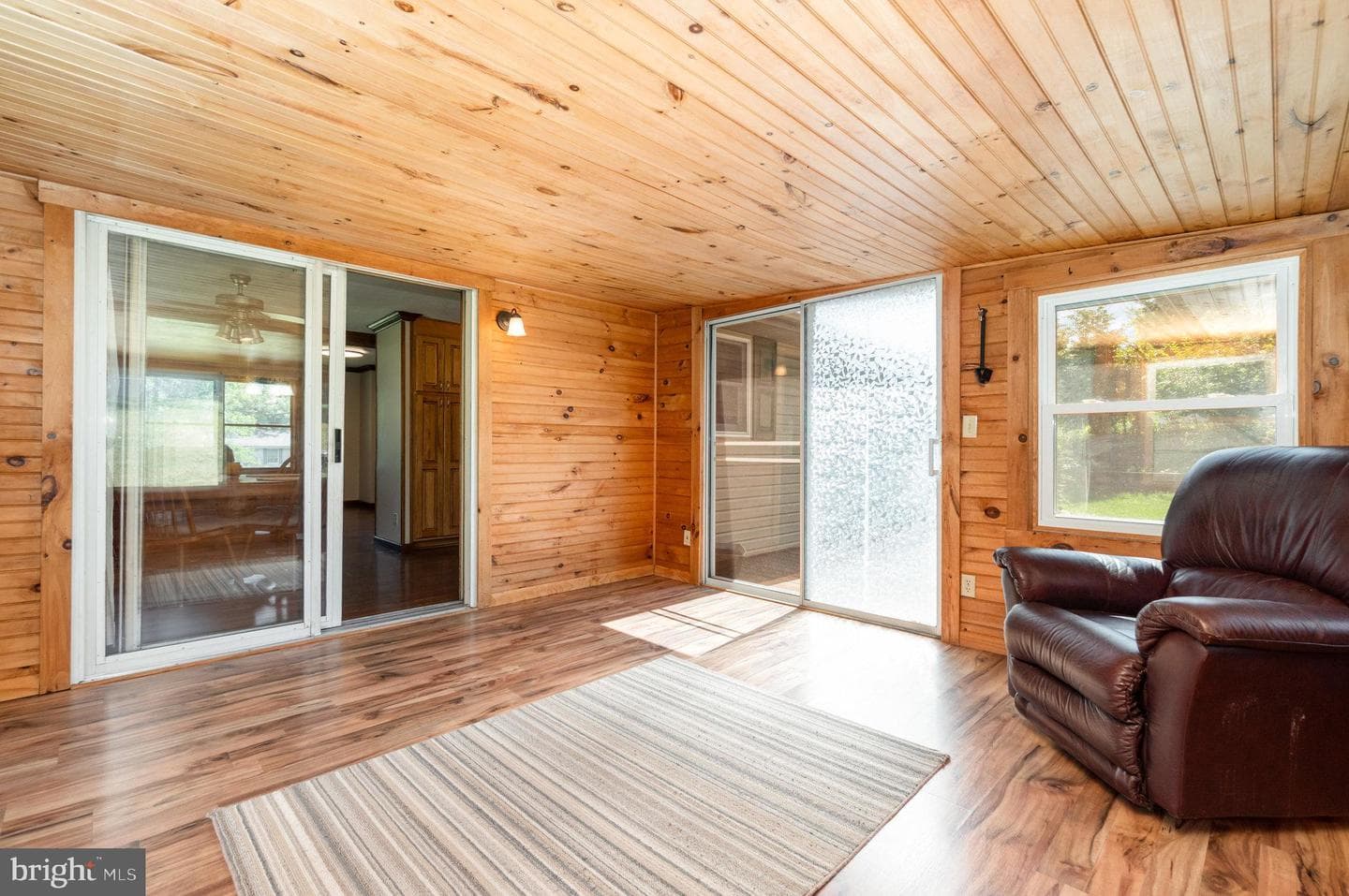 120 Denison Drive photo 11