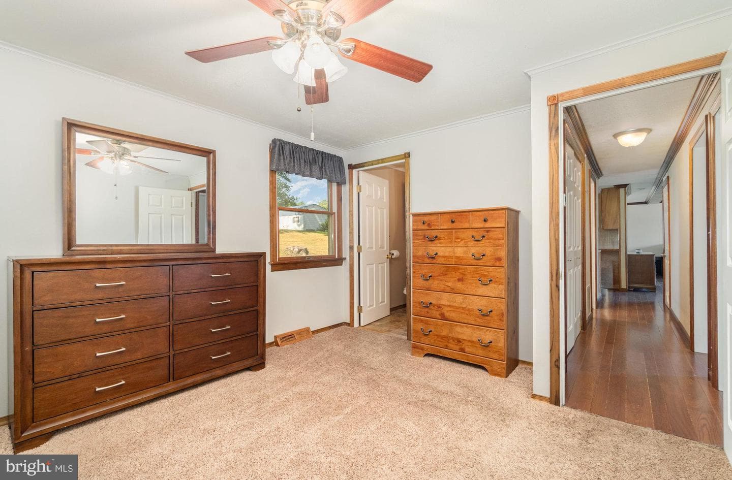 120 Denison Drive photo 13