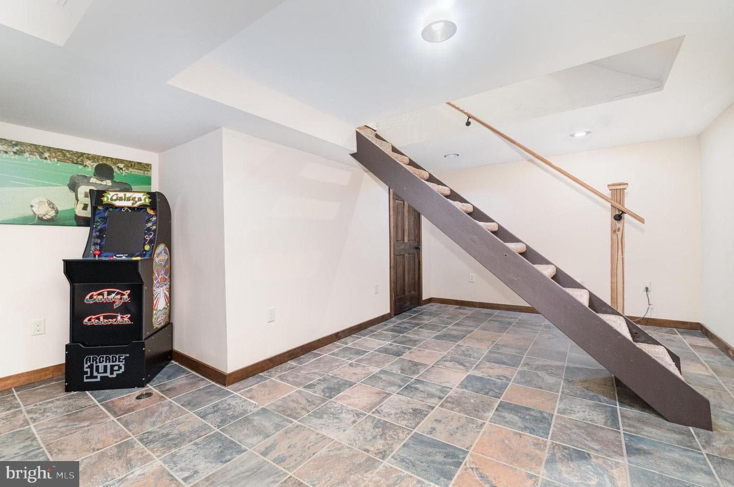 120 Denison Drive photo 20