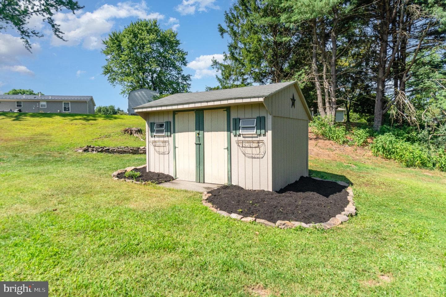120 Denison Drive photo 25