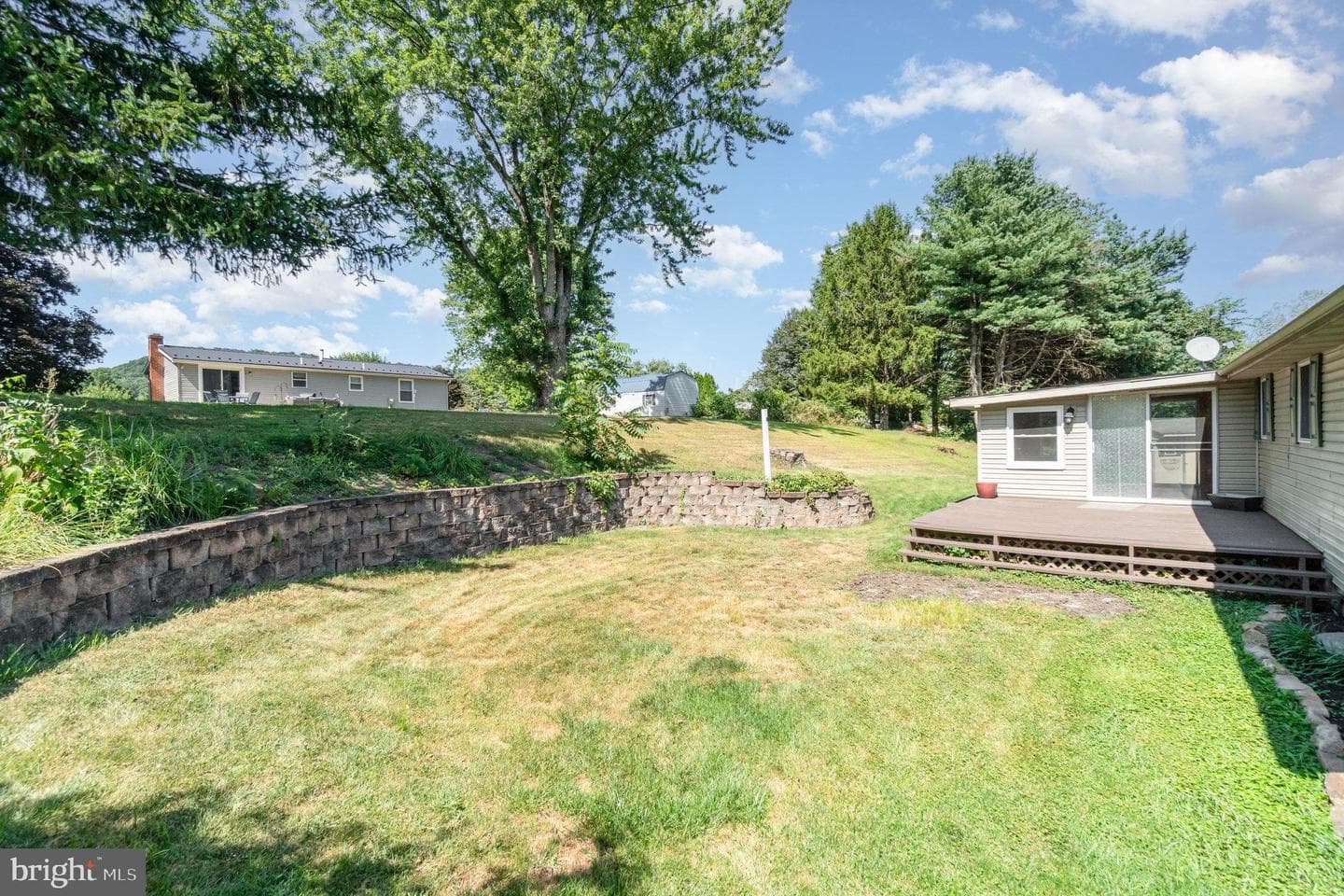120 Denison Drive photo 26