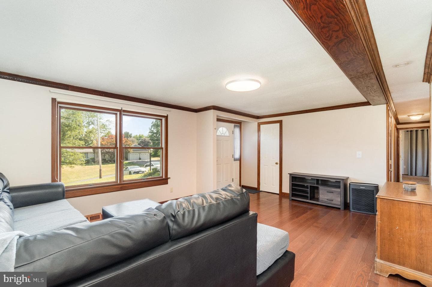 120 Denison Drive photo 5