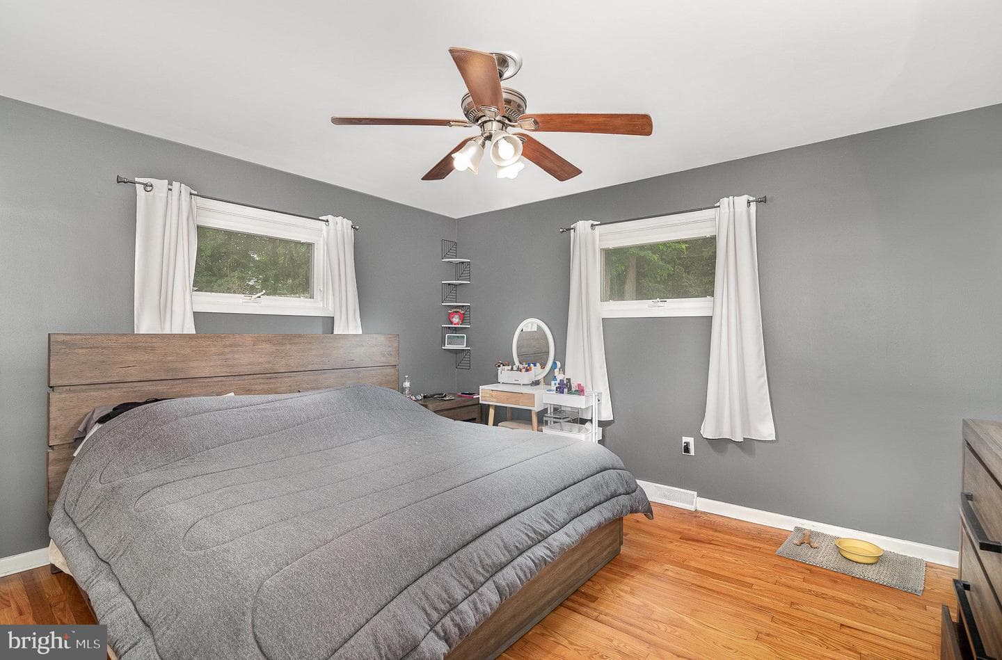 2508 Garrison Avenue photo 13