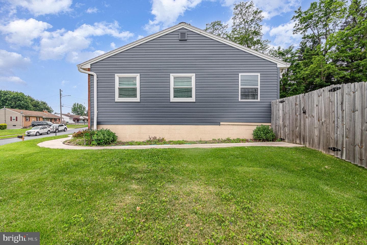 2508 Garrison Avenue photo 30