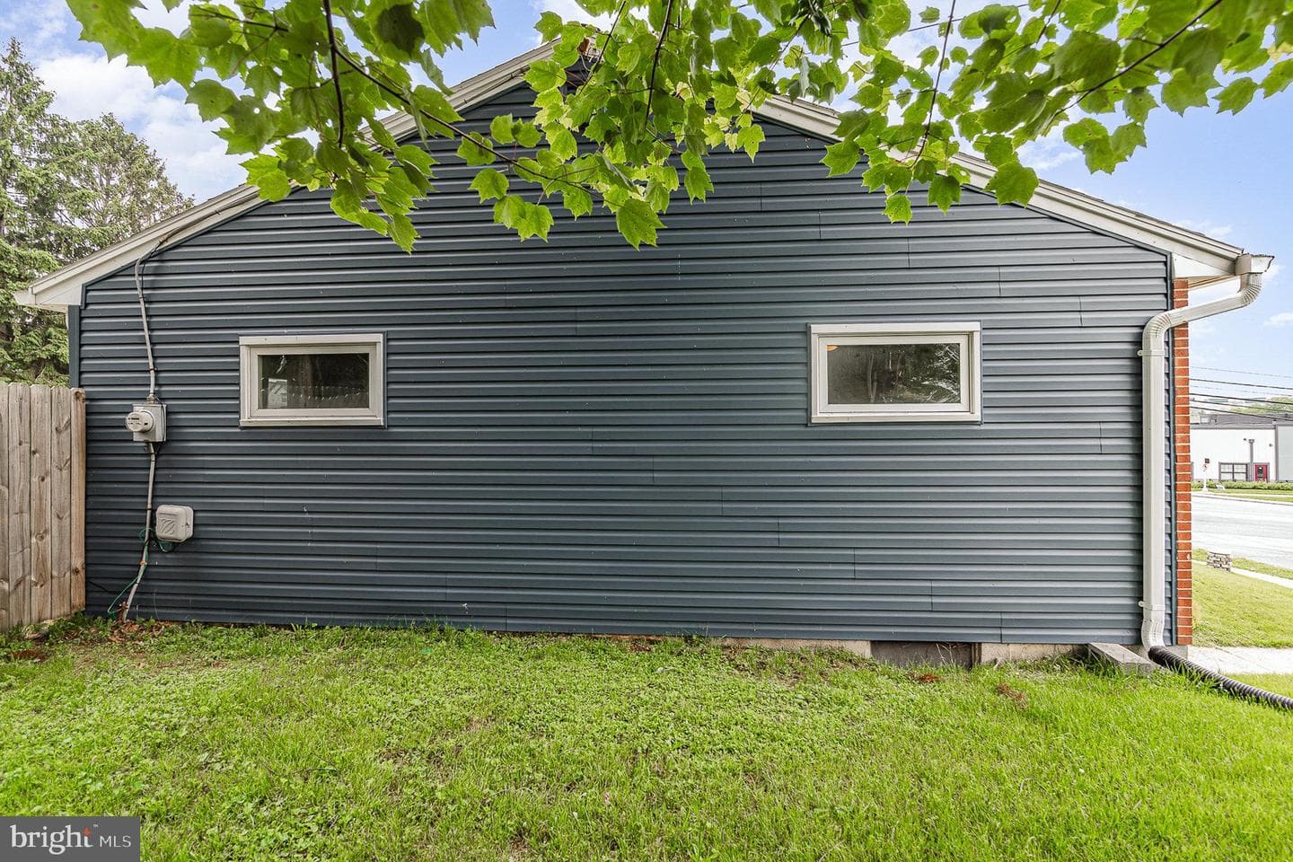 2508 Garrison Avenue photo 31