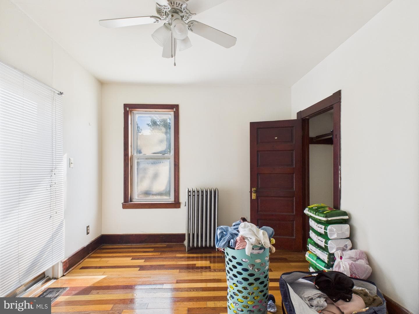 350 Woodbine Street photo 16