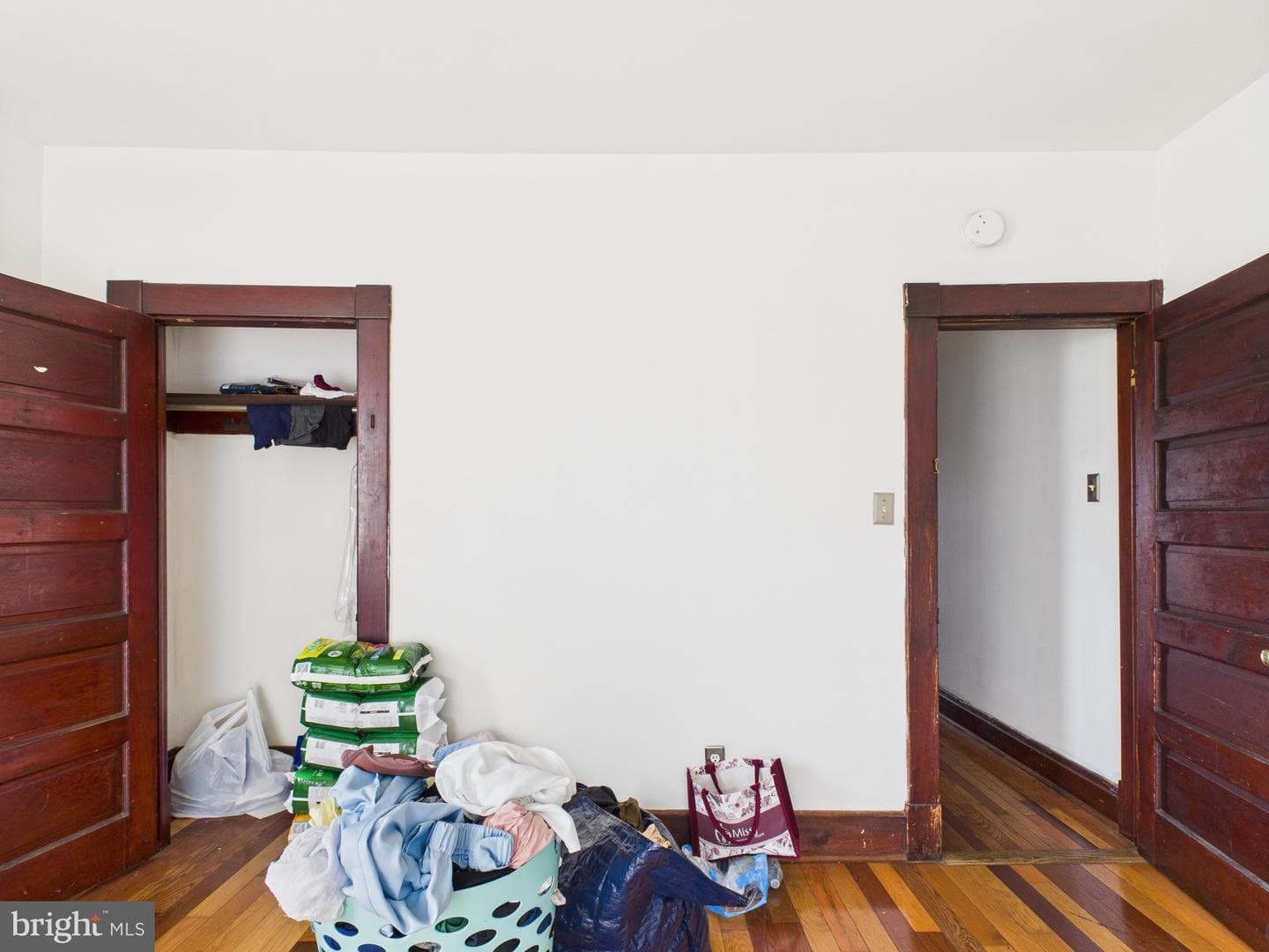 350 Woodbine Street photo 17
