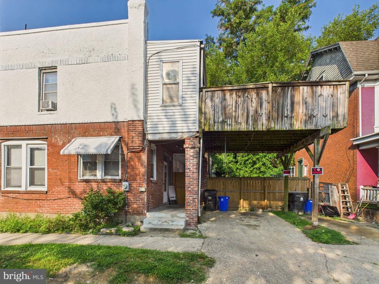 350 Woodbine Street photo 3