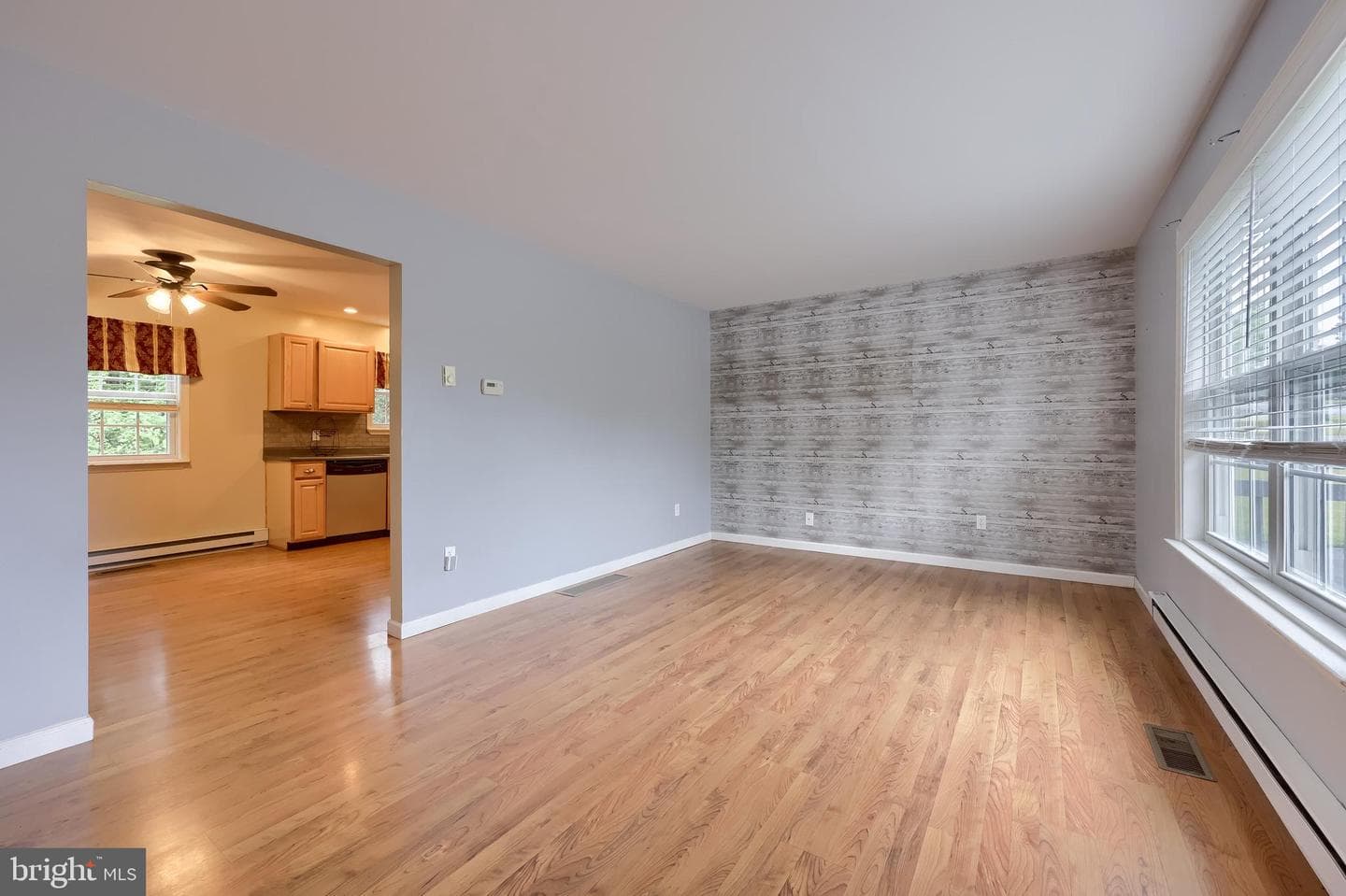 983 Blue Jay Road photo 12