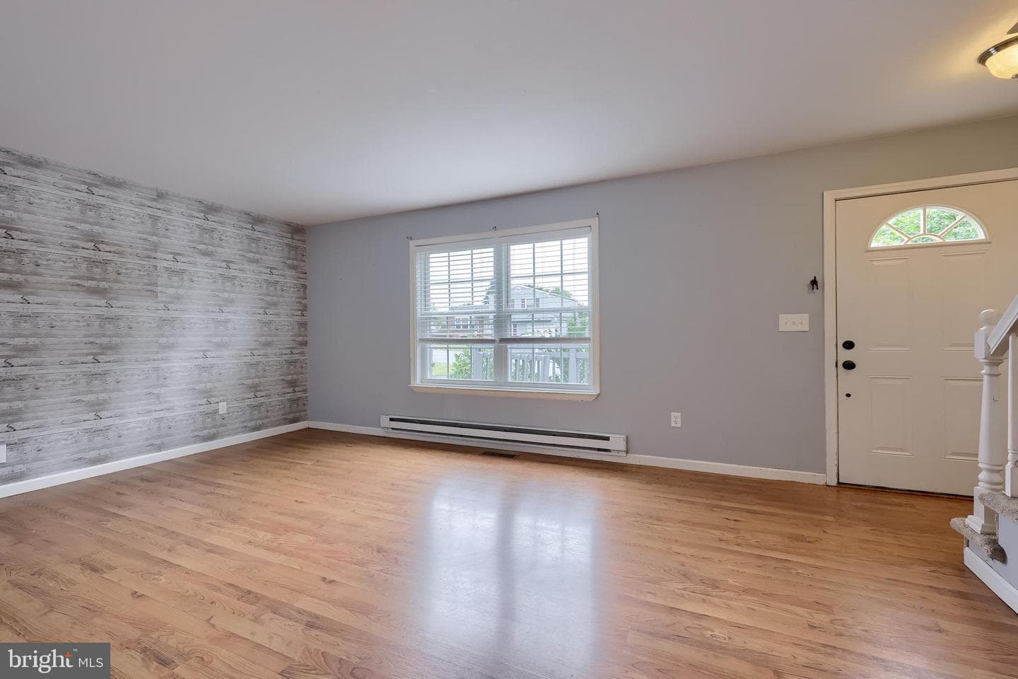 983 Blue Jay Road photo 13
