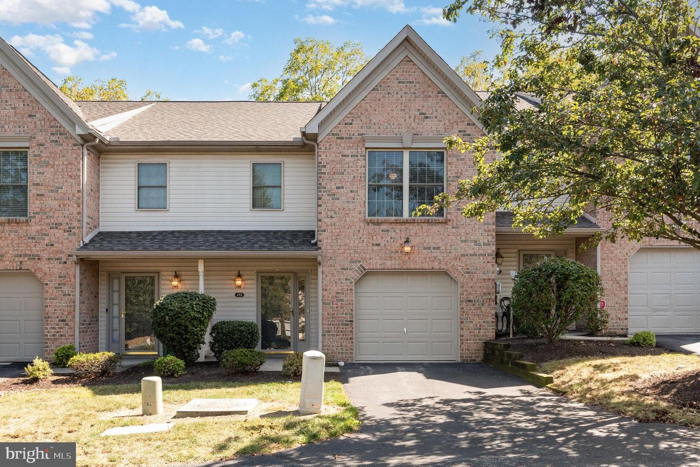 252 Saddle Ridge Drive photo 1